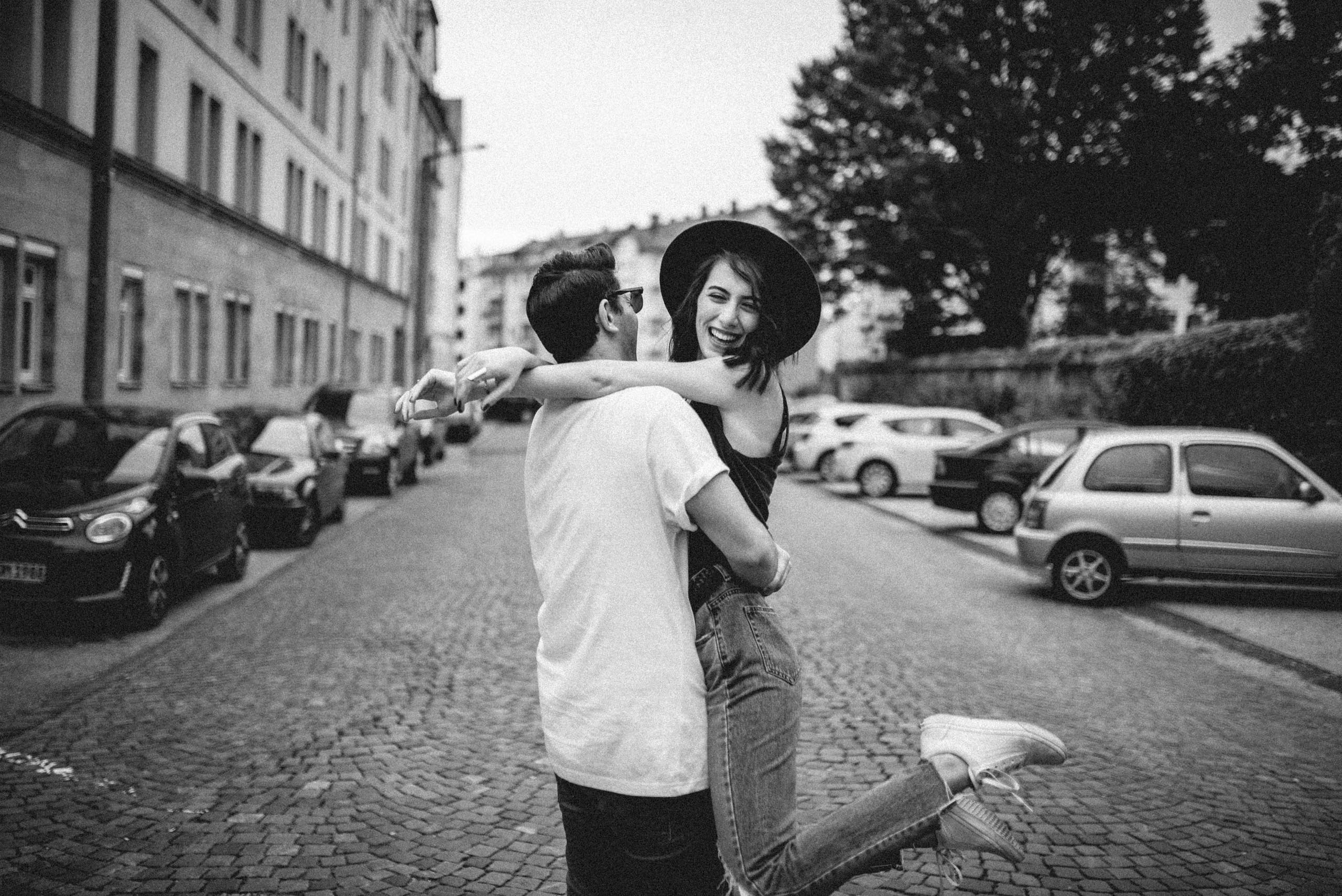 Moderne Paarportraits in Ansbach und Nürnberg - Spiegelhof Fotografie